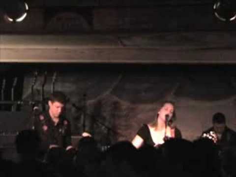 The Gougers - Dusty Shoes LIVE @ Gruene Hall