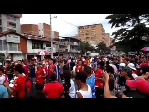 Azul y rojo tradicion de mi region orgullo obrero - Original