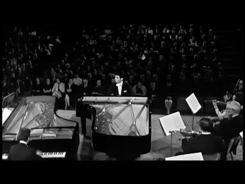 Mozart: Piano Concerto No. 10 in E♭ Major (Daniel Barenboim/Vladimir Ashkenazy, 1966) {{HQ AUDIO}}
