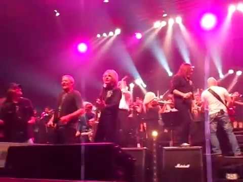 Finale of Rock Meets Classic (Halle 02 April 2015)