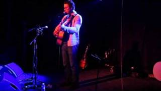 Amos Lee - Out of the Cold Live