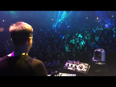 Maceo Plex - Awakenings NYD 2016 (Gashouder)