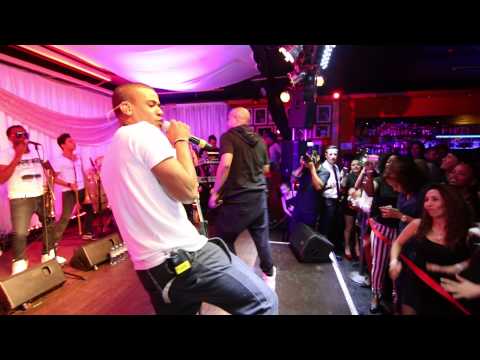 Gente De Zona tour 2014 - A Mi Mama Me Lo Conto - LIVE performance in Vienna