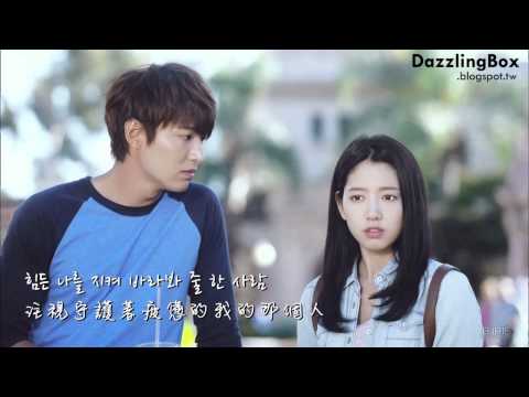 咬下嘴唇