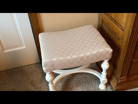 My Grandmother’s Bench Get’s A Makeover