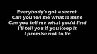 Sum 41 - Reason to Believe (lyric video)