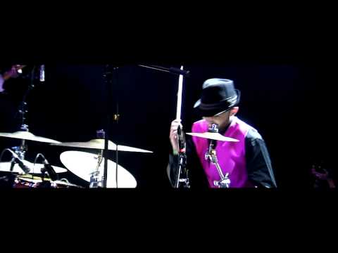 Alfred WilliamS - Jungle Jingle NYC & Drum Solo [LIVE 2010]