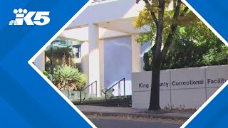 Former King County Jail guard sentenced to 8 years in prison after accepting bribe to smuggle drugs