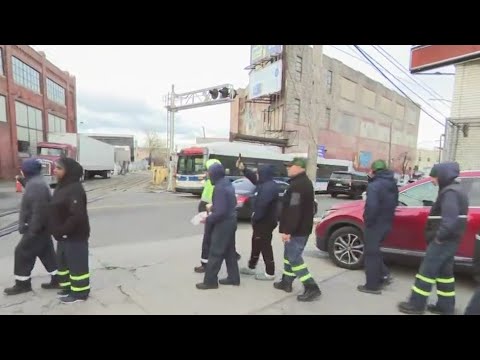 Manhattan beer distributors strike for better pay and working conditions