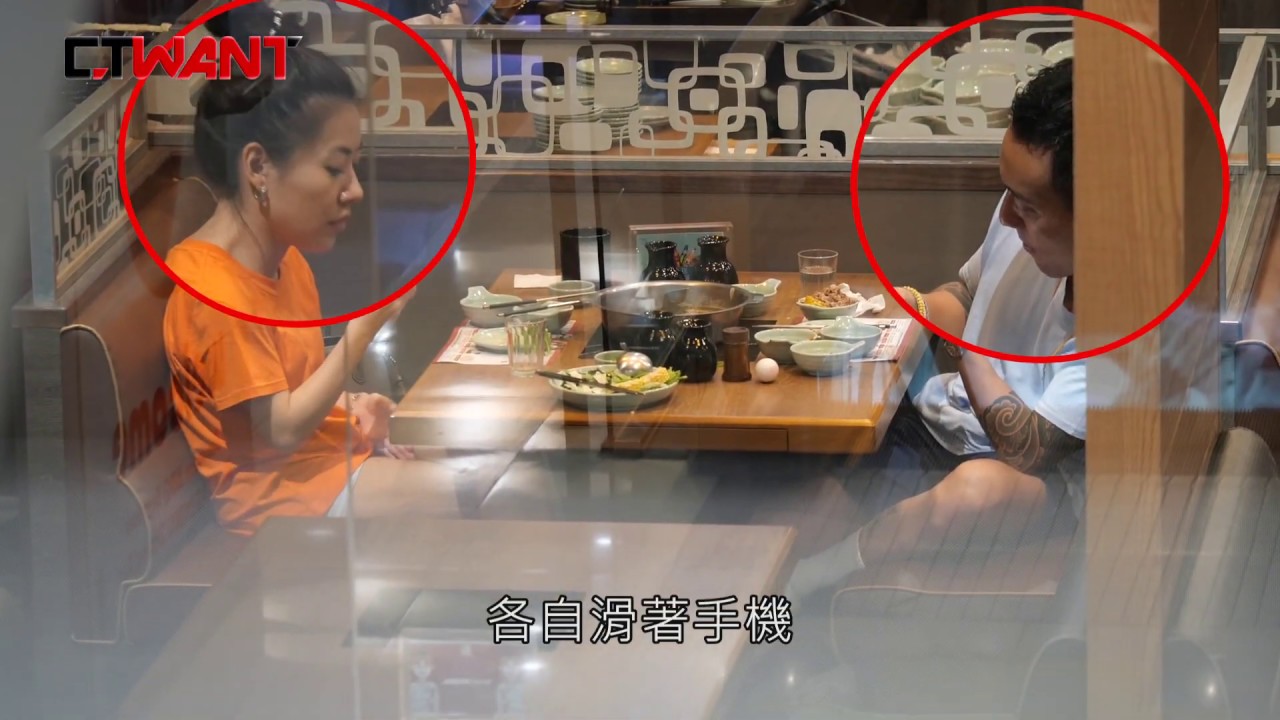 蔡詩芸撫摸凸肚飄孕味 王陽明貼身護妻