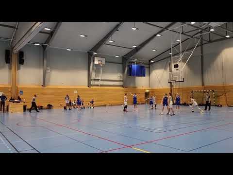Fryshuset basket F07 Incredible buzzer beater with 0.8s left of the game.