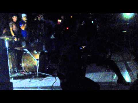 ZYONSTRUK  - BAYI TAK BERDOSA (perform metal morfosa Curup/Bengkulu)