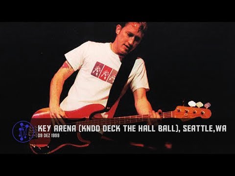 Foo Fighters - Key Arena (KNDD Deck The Hall Ball), Seattle, WA (09/12/1999)