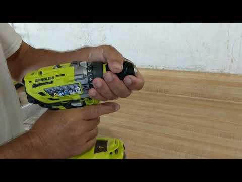 Unlocking the Drill Bit Chuck on my Ryobi Hammer Drill