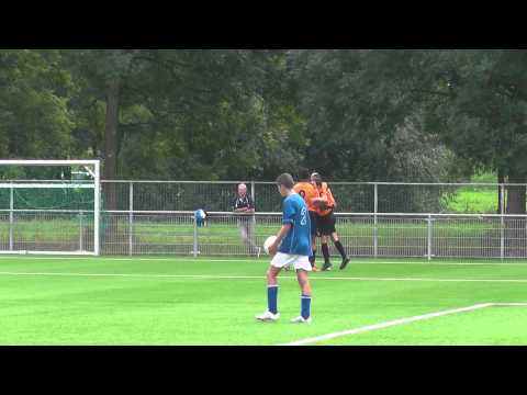 24 aug 2013 Houten B1 - De Meern B1 beker 2-3 Doelpunt Gio, assist Stephan (2.-3)