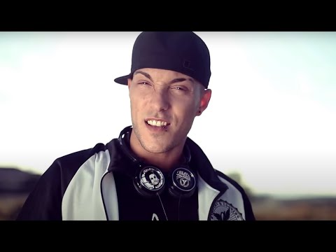 Kinky Bwoy - Kinky Reggae Warrior