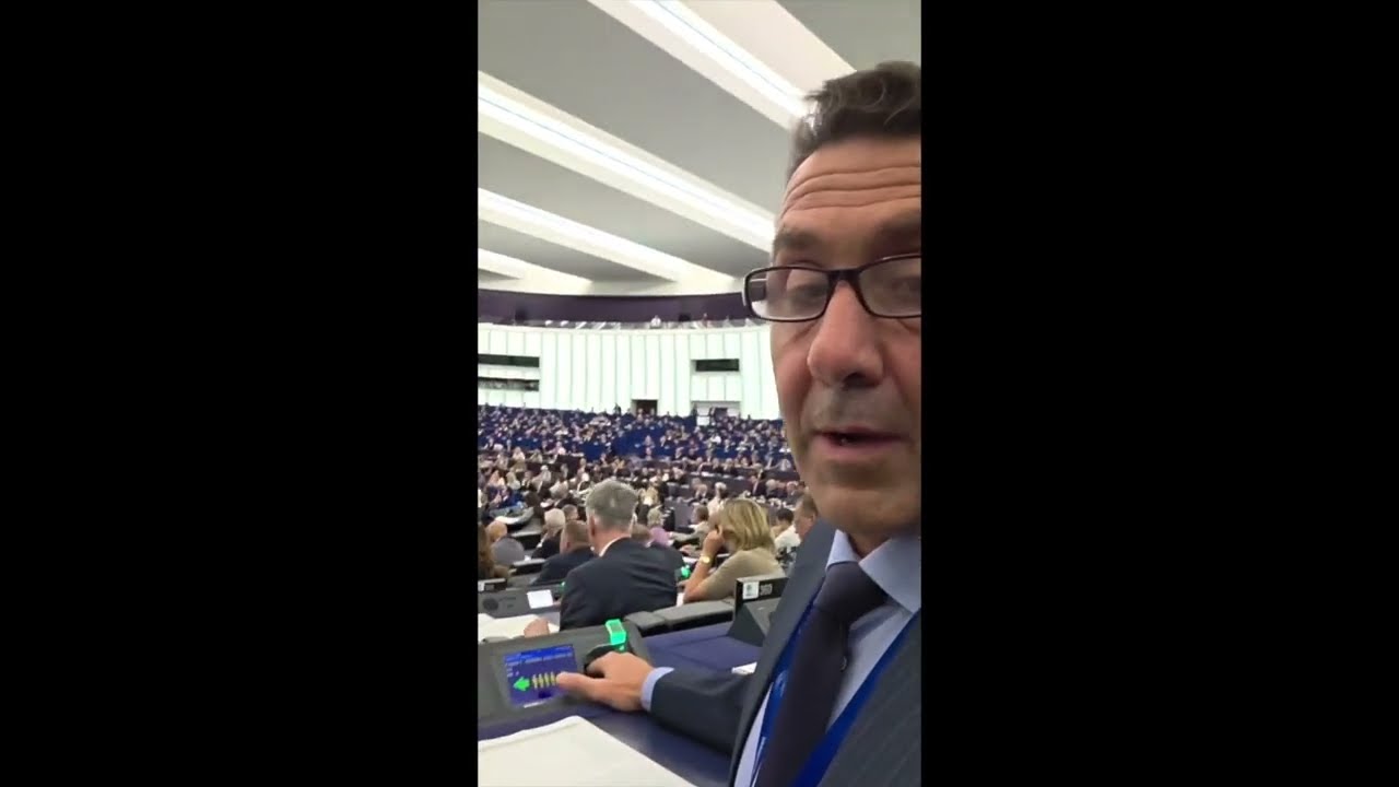 VANNACCI ESULTA: "ADOTTATO, IL REGOLAMENTO SUI RIMPATRI È LEGGE A BRUXELLES"