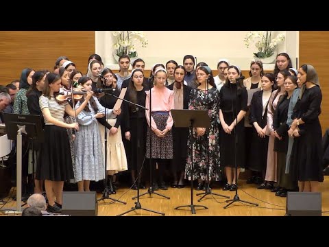 Grup Surori Tabor - Prin credință noi pricepem