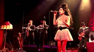 Amy Winehouse: Tears Dry on Their Own