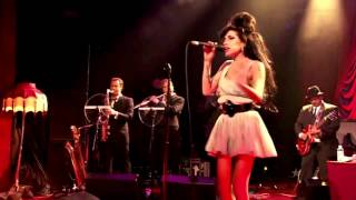 Amy Winehouse: Tears Dry on Their Own