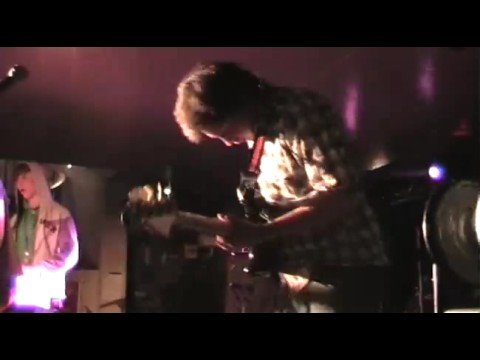FLASHGUNS - Ro Shambo (live)