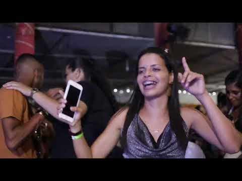 BANDA BIG LOVE - TE AMAR ASSIM ( CLIPE OFICIAL )