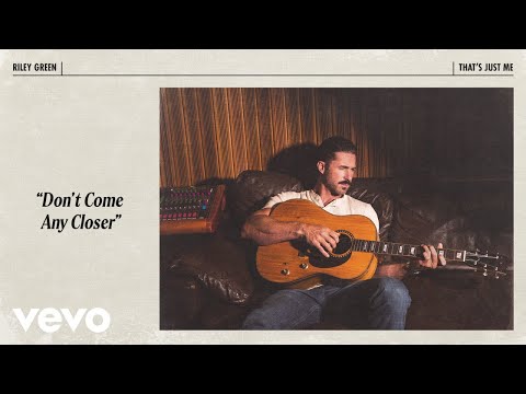 Miniatura de Don’t Come Any Closer