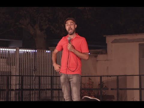 ABBIAMO UN PROBLEMA DI FASCISMO? - Standup Comedy