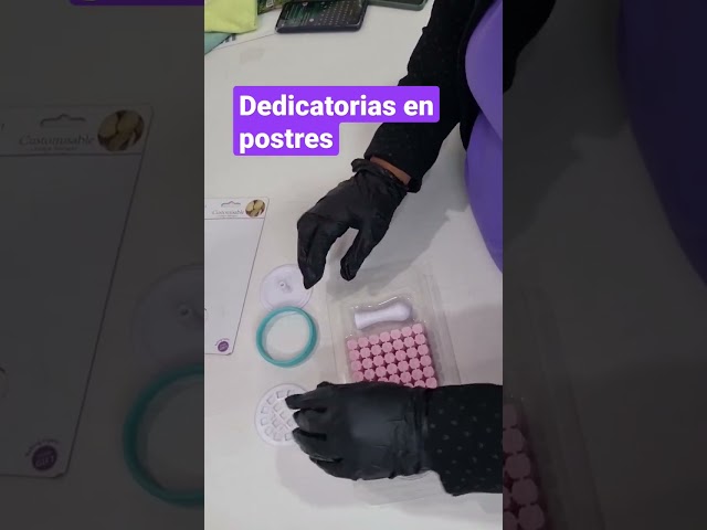 Vídeo relacionado con ScrapCooking - Cookie Message Kit - Sellos con Números y Letras para galletas - Regalos de repostería - Moldes Estampadoras - 2041