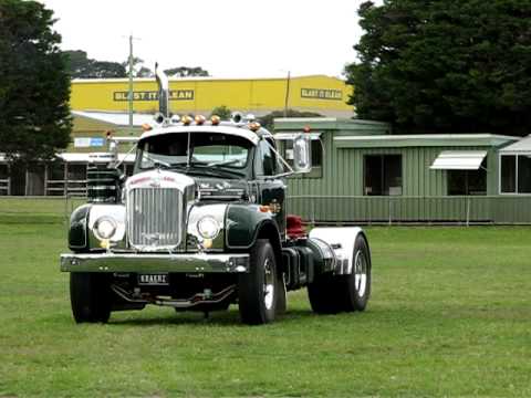 Mack B Model Mack Muster 2010