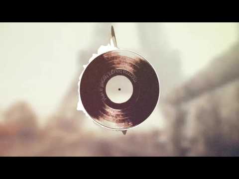 [Chillwave] iOn.B - Momma Bought Herself A Vinyl
