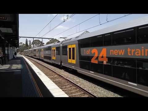 Sydney Trains B3 on P2 and M1+M26 on P1 at Lewisham