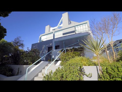 Santa Monica Townhouse with Loft and Private Rooftop Deck | $1,349,000