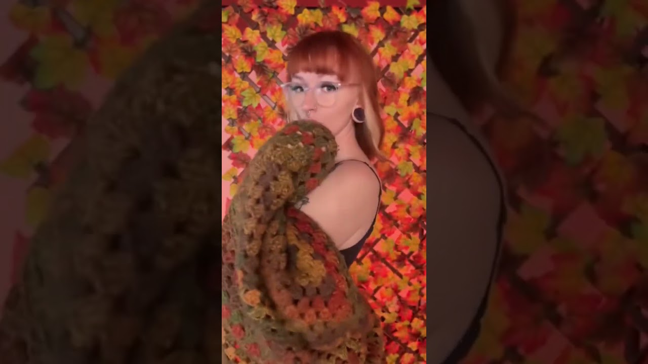 this cardigan was made by my friend and i adore it, i love the autumn vibe so much.