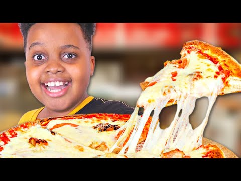 FUNNY PIZZA SKITS 🍕