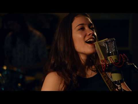 María Yfeu - Let it Grow Up