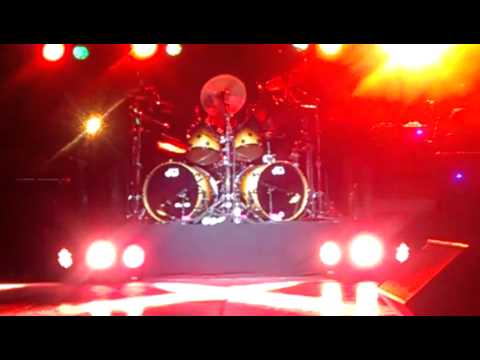 Simon Wright drum solo Queensryche