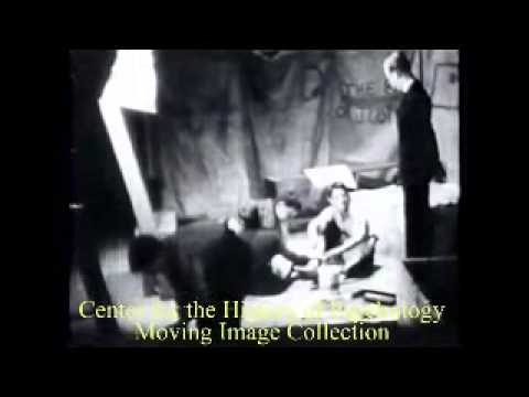 Kurt Lewin's leadership study (1940s)