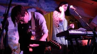 Winter Drones - Ignore The Night + Eyes Of Sunshine (Live @ The Shacklewell Arms, London, 26/07/14)