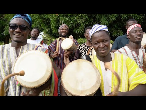 A Luan talking drums performance in Ghana