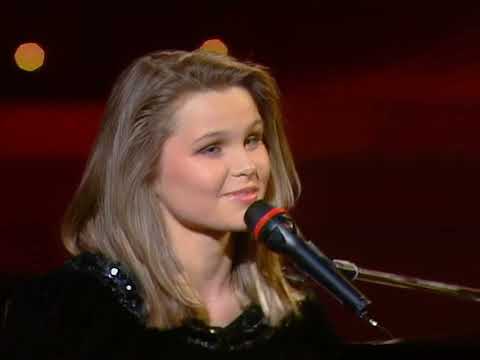 Karoline Krüger - For Våar Jord - Norway 🇳🇴 - Eurovision 1988