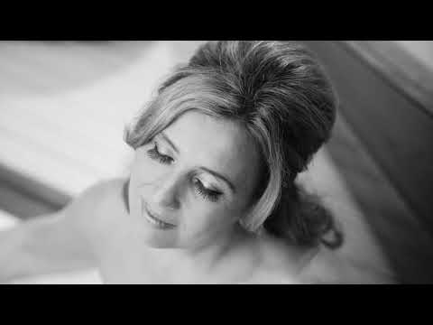 JANA BOUŠKOVÁ plays CLAUDE DEBUSSY Arabesque No. 1