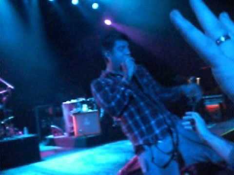 DEFTONES - Knife Party, Live @ Shepherd's Bush, 24 Aug 2011, London (short Chino close-up)