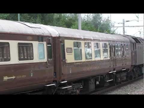 47786 & 47854 5Z33 arrive & depart Stoke 02-09-12