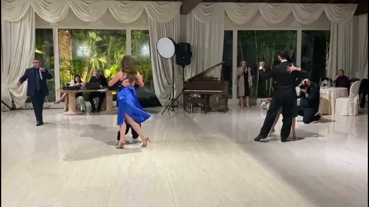 Raffaele Ferrante y Maria Simona Gentile / Miky Padovano y Valentina Guglielmi Cantor :Jorge Barreto