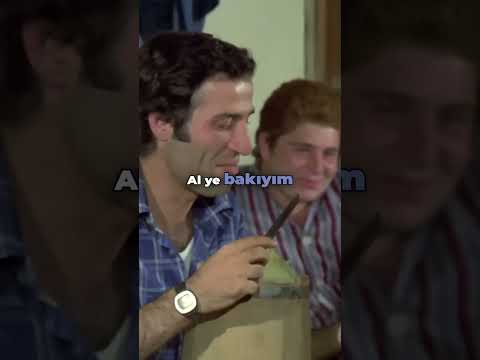 Ona Vermedim Diye Kıskanıyor #shorts #arzufilm #hababamsınıfıuyanıyor #kemalsunal