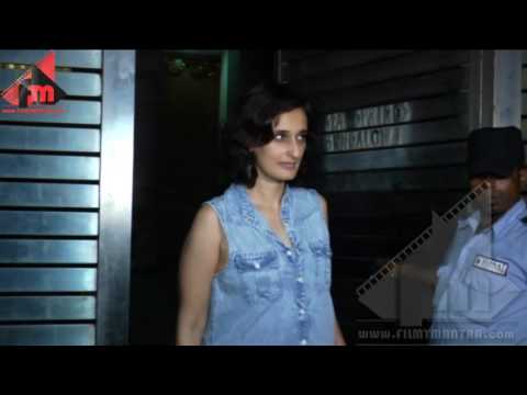 Uncut- Zoya Akhtar Birthday Party At House