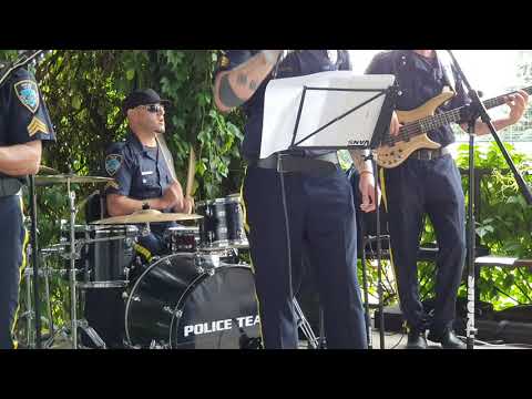 Police Team Jiří Schelinger Jahody mražený