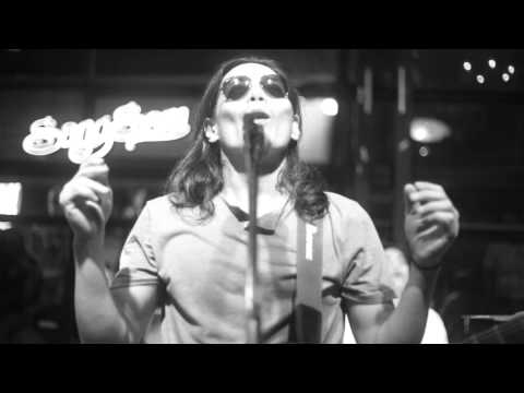 วันไร้สมอง - พราว live at Parking Toys