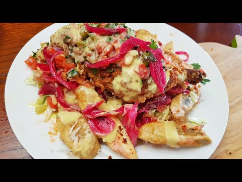 Pollo con tajadas(pollo chuco) plato tipico Hondureño 🇭🇳sazonlatinocon Lizz